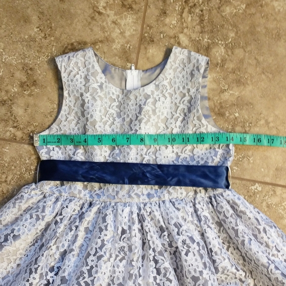 Girl's Cinderella Couture Silver Blue Lace Sleeveless Formal Dress Size 10 - Picture 9 of 12